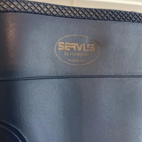 Servus by Honeywell Waterproof Rain Work Soft Toe Boots Size 6 - Picture 4 of 14